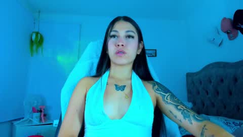 mia_adamsxxx online show from 09.16.25