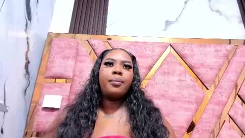 Snapshot of mia_alvares chatting on 07.02.26 Mia online show from 07.02.26