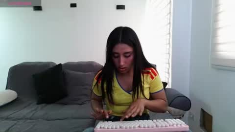 MIA AND EROS online show from 07.03.26