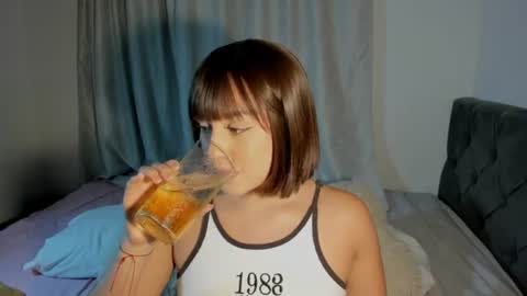 Mia Blair online show from 07.05.26