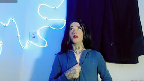 mia califa online show from 05.17.26