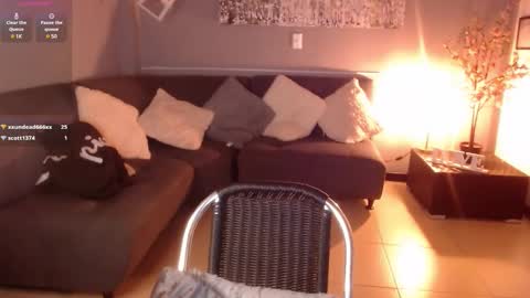 MIA online show from 01.10.25