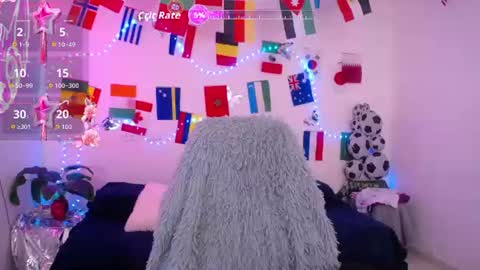 Snapshot of mia_cute_girl chatting on 06.25.26 mia_cute_girl online show from 06.25.26