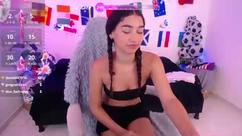 Snapshot of mia_cute_girl chatting on 07.06.26 mia_cute_girl online show from 07.06.26