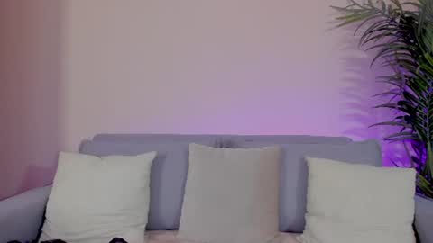 Snapshot of mia_daniellshot chatting on 06.13.26 Sarah Luna online show from 06.13.26