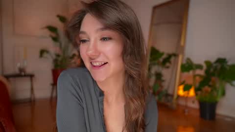 Mia online show from 07.24.26