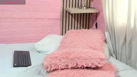 mia_elioth00 online show from 07.25.26