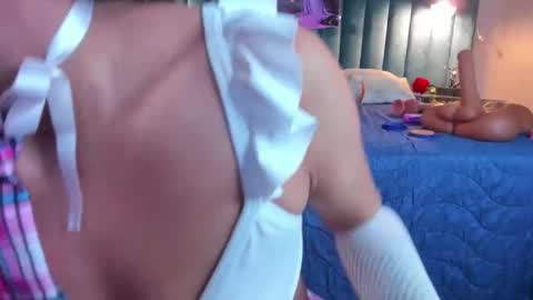 Mia Elieth online show from 05.20.26