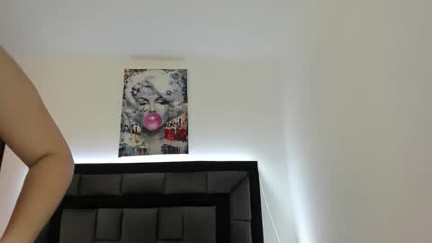 mia fox online show from 02.03.26