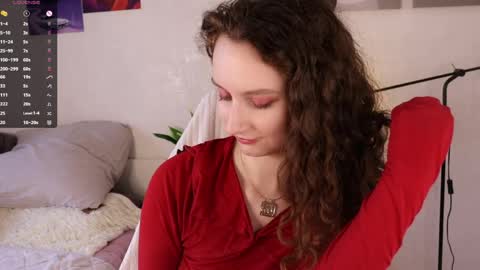 Snapshot of mia_frizz chatting on 05.20.26 Mia online show from 05.20.26