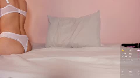  I am Mia  online show from 03.12.26