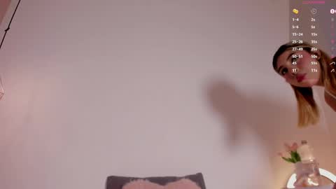  I am Mia  online show from 04.15.26