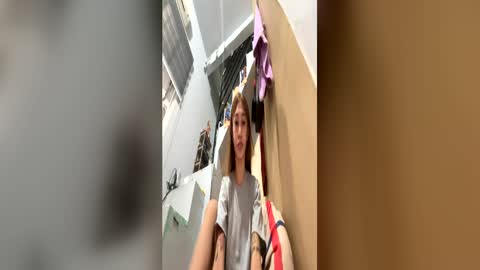 Your Pretty Petite Mia  online show from 06.15.26