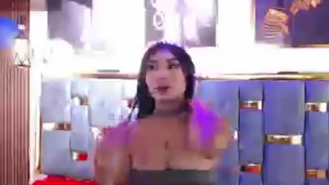 Mia.  online show from 06.13.26