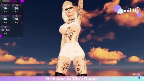 Mia online show from 05.26.26
