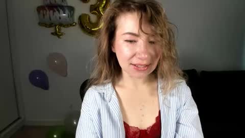 Mia online show from 04.03.26