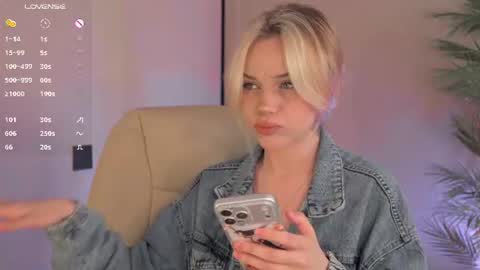 Snapshot of mia_milagros chatting on 07.08.26 mia_milagros online show from 07.08.26