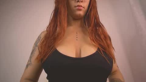 mia independent model online show from 02.11.26