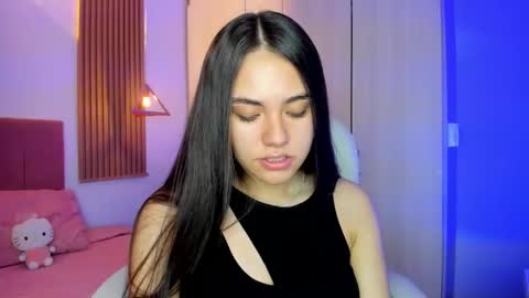Mia Nevaeh - follow me online show from 02.12.26
