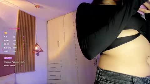Mia Nevaeh - follow me online show from 06.08.26