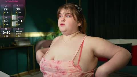 Sweet Mia online show from 05.19.26