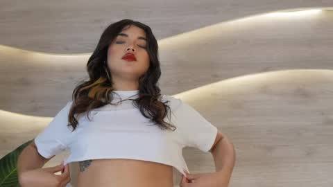 mia_rosalie online show from 05.14.26