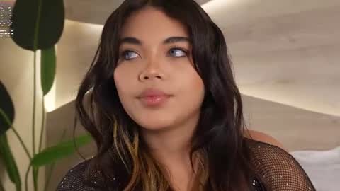 mia_rosalie online show from 06.19.26