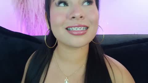 Snapshot of mia_roux1 chatting on 05.23.26 Mia online show from 05.23.26