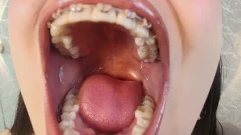 Snapshot of mia_roux13 chatting on 01.01.25 Mia Roux online show from 01.01.25