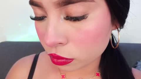 Snapshot of mia_roux13 chatting on 09.10.25 Mia Roux online show from 09.10.25