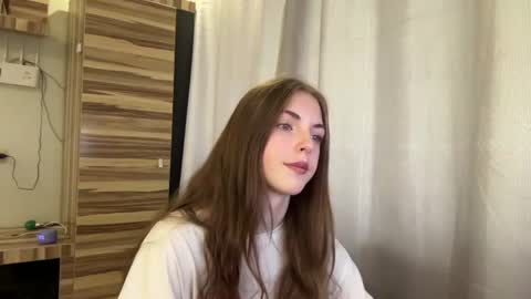 Mia online show from 07.16.26