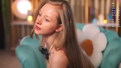 Mia online show from 03.04.26