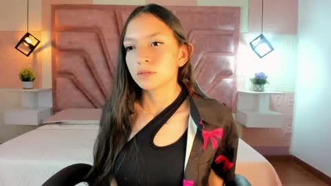 Miaaa online show from 05.08.26