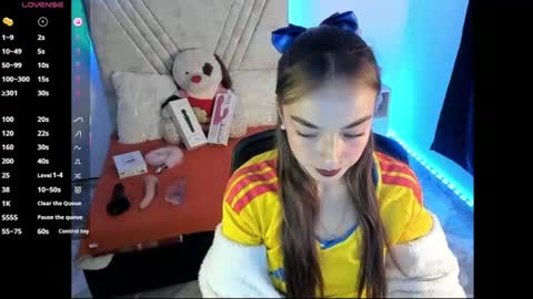 Snapshot of mia_victoria420 chatting on 07.21.26 Mia Victoria online show from 07.21.26