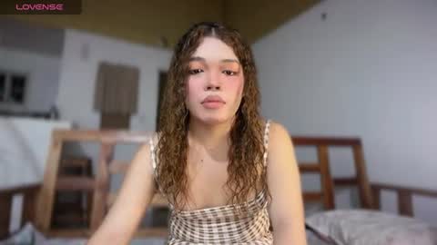 Mia online show from 07.23.26