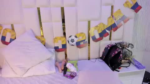 mia_vy online show from 07.13.26