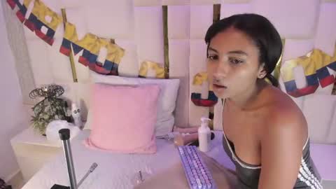 mia_vy online show from 07.14.26