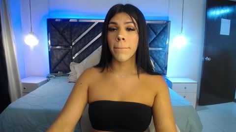 Mia online show from 02.19.25