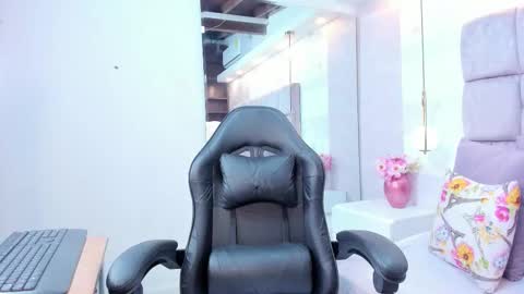 Snapshot of miaa_diamondd chatting on 03.02.26 miaa_diamondd online show from 03.02.26