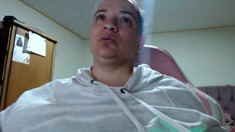 Snapshot of miaabrownn chatting on 09.24.25 MIA online show from 09.24.25