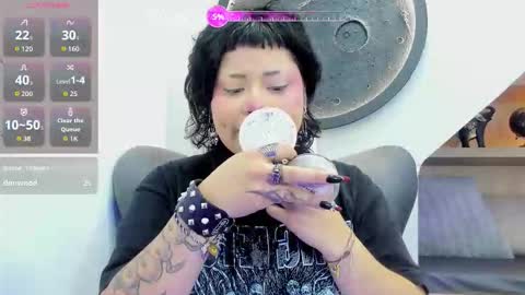 Mia online show from 02.16.26