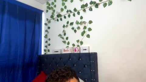 miaandluciferxxx online show from 02.16.25