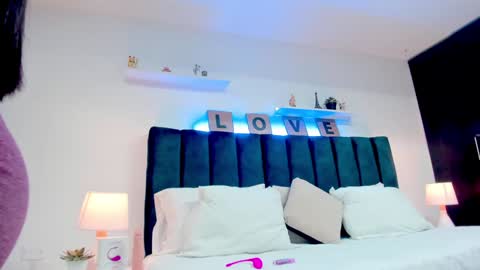 MIA online show from 12.15.24