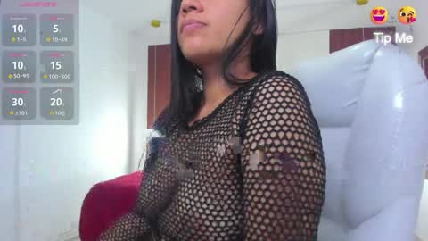 Snapshot of miabrunette23 chatting on 04.25.26 MIA online show from 04.25.26