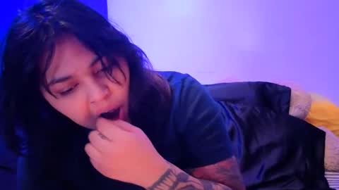 Mia online show from 05.24.26