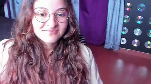 Snapshot of miadimota chatting on 05.18.26 Mia online show from 05.18.26