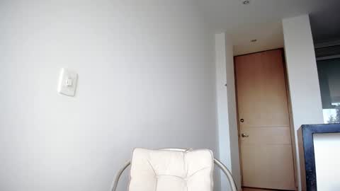 Mia online show from 12.11.24