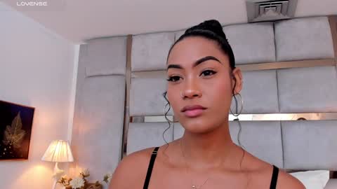 Snapshot of miaebony_ chatting on 12.12.24 Call me Mia online show from 12.12.24