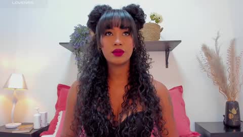 Snapshot of miaebony_ chatting on 01.08.25 Call me Mia online show from 01.08.25