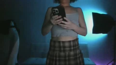 Snapshot of miaellababy chatting on 02.12.26 miaellababy online show from 02.12.26